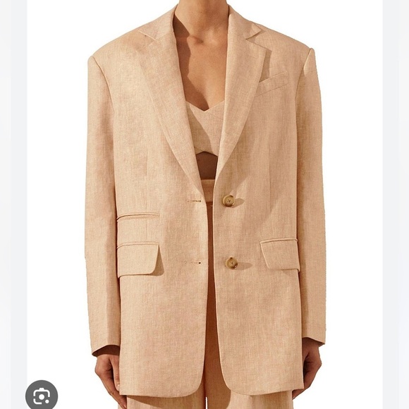 Shona Joy Oversized Linen Blazer in Sand - Picture 2 of 8